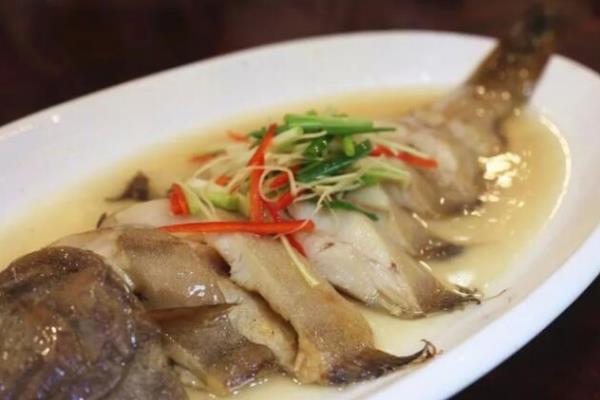 鲽鱼鸦片鱼鳕鱼的区别，习性、外形、口感均不同