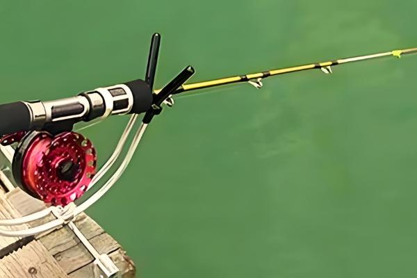 重铅筏钓与微铅筏钓的区别，使用频率、操作难度等方面不同