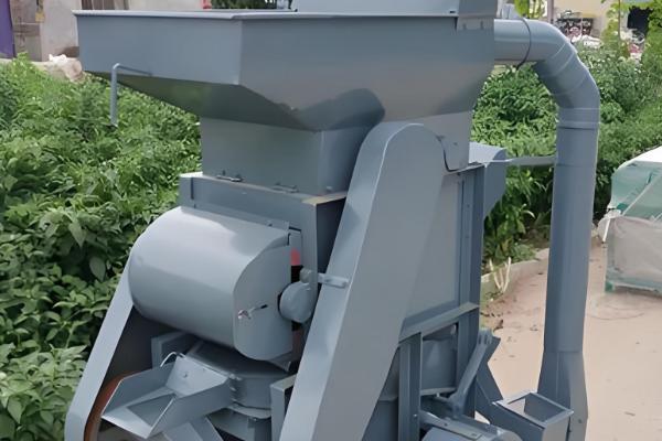 花生剥壳机是如何工作，脱壳后花生壳会被风力吹出机外