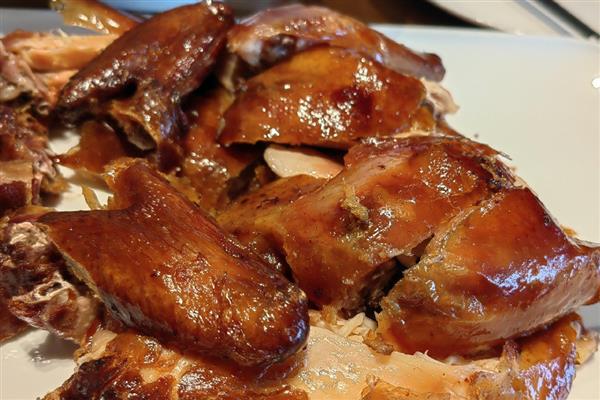 怎么靠养鸡赚钱,下面六点首先要了解