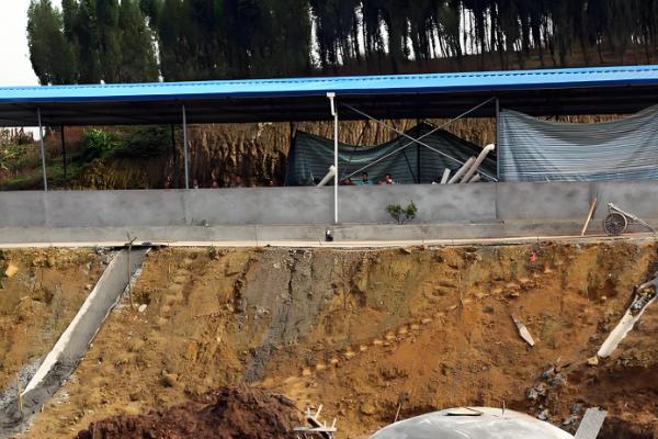 农村怎么建沼气池，选择在无地下浸水的地方建造