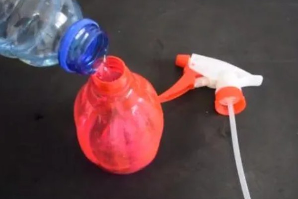 怎样自制除草剂,可以采取以下2种方法