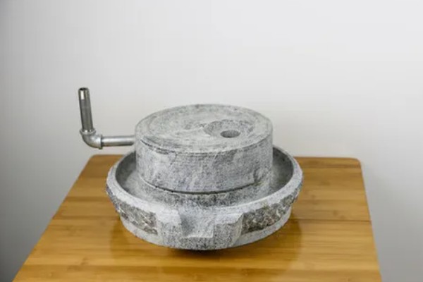 石磨有哪些寓意，寓意镇宅通财、驱邪避煞等