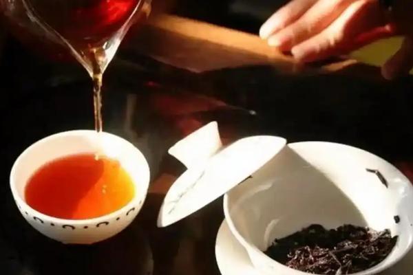 六堡茶是什么茶，是黑茶