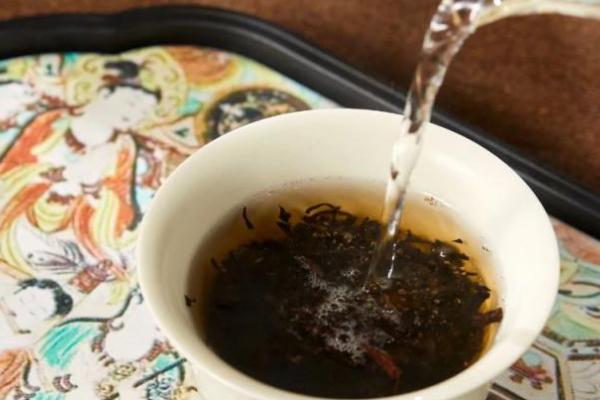 六堡茶是什么茶，是黑茶