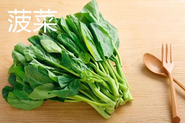 蔬菜怎么存储,洗干净用保鲜膜密封好保存在冰箱即可