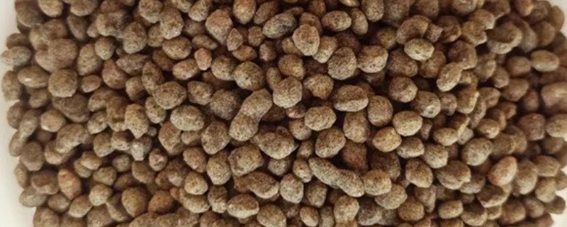 多久施一次复合肥，大概是一周使用一次