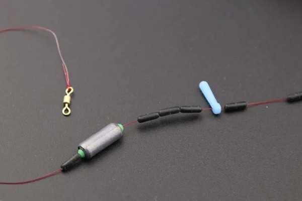 军鱼的垂钓时间，春秋季节是最佳时期