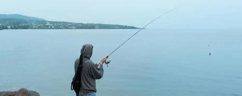 路亚2.4米用几克的饵，在5到15克之间选择饵