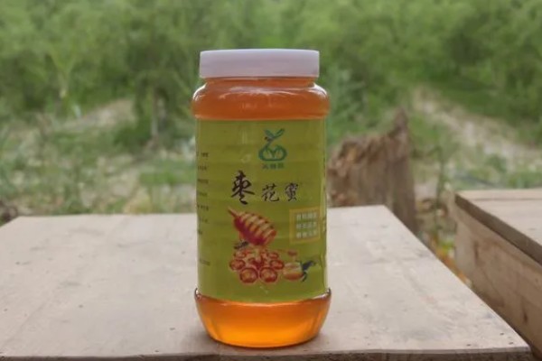 冬天是喝槐花蜜还是枣花蜜,推荐枣花蜜