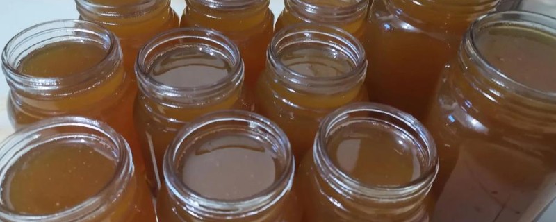 土蜂蜜是如何造假的，可能是用糖浆勾兑的