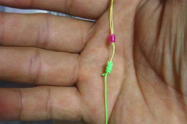 3.0号主线用多重的浮漂,一般配吃铅量2.0-4.0克的浮漂