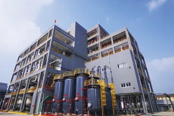 鲁西化肥公司的简介，可年产330万吨化肥