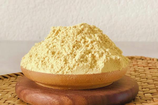 松花粉的食用方法，可直接用温开水送服