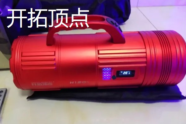 什么是夜钓灯,是一种在晚上使用的垂钓灯具