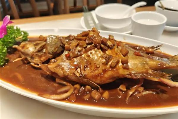 臭鳜鱼和臭桂鱼有什么区别,臭鳜鱼具有臭桂鱼、徽州臭鳜等别称