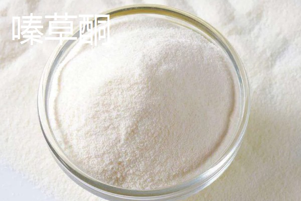 除草剂可以与农药混打吗,可以但要遵循混用原则